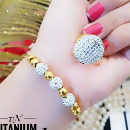 Titanium gelang dan cincin wanita cvb23