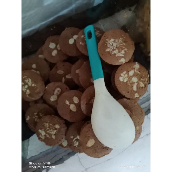 

Bolu Kering Mokka Almond Asli Sinta Manisan Berat 200 Gram khas Cirebon