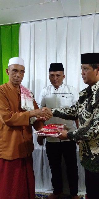 Tempat Mahar Pernikahan Perhiasan Dan Uang