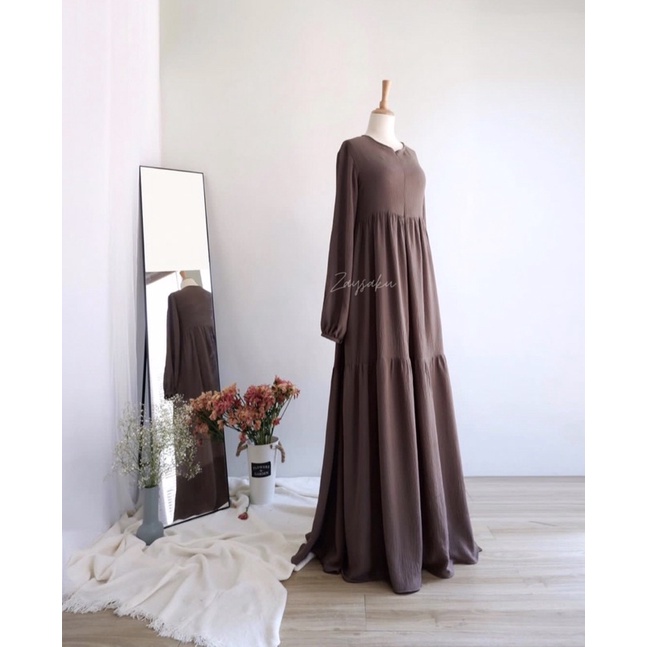 Luna Dress by Zaysaku