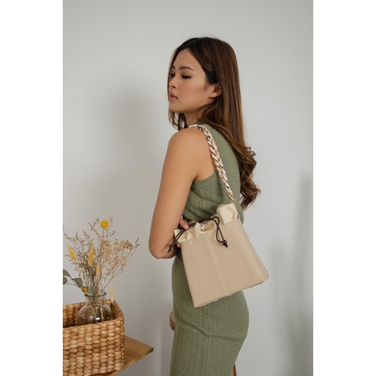 STRINGS - COMO  - casual bag- tas jinjing - tas selempang wanita -shoulder bag- kasual - kado birthday