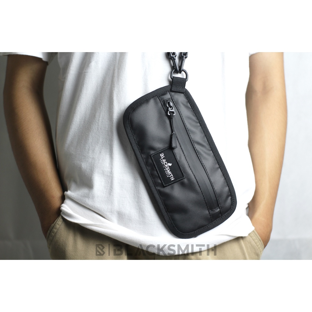 BlackSmith Esenka - Tas Hp Anti Air - Sling Phone Waterproof - Tas Hp Selempang - Dompet Hp