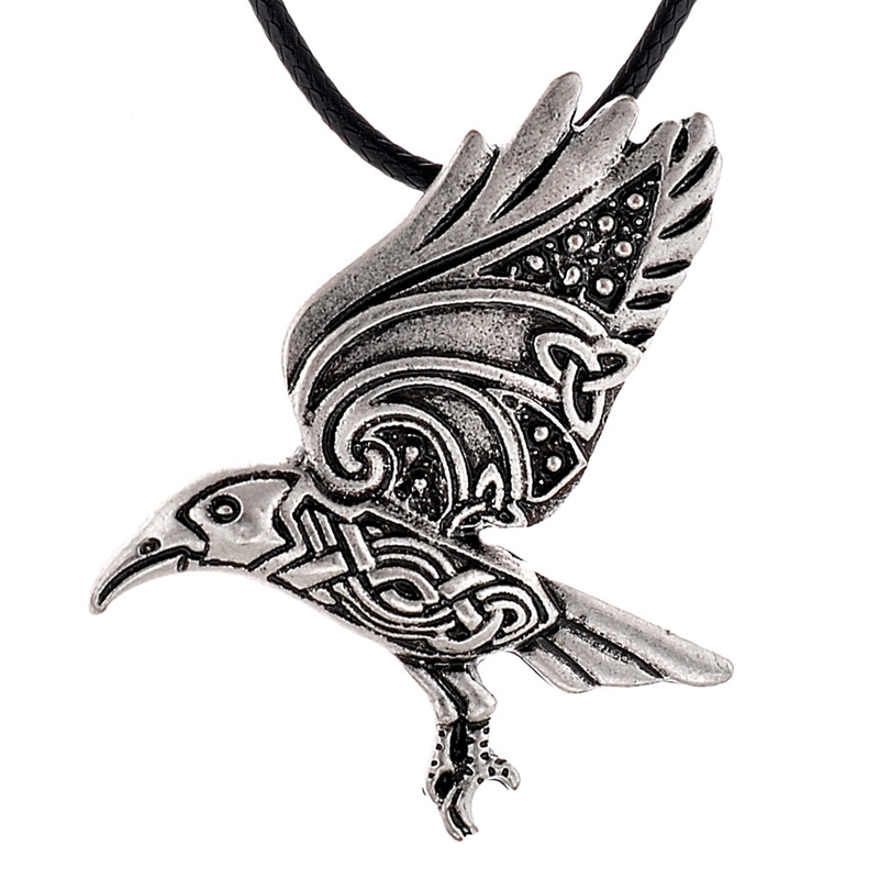 Kalung Liontin Gagak Bahan Titanium Steel Gaya Vintage Untuk Pria