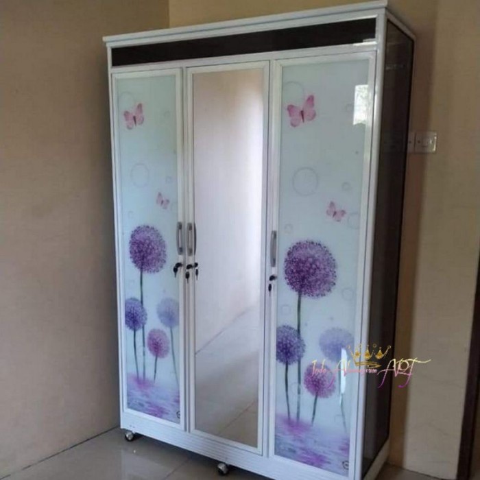 Lemari Baju / Lemari Pakaian Pintu 3 Alumunium Kaca Anti Karat