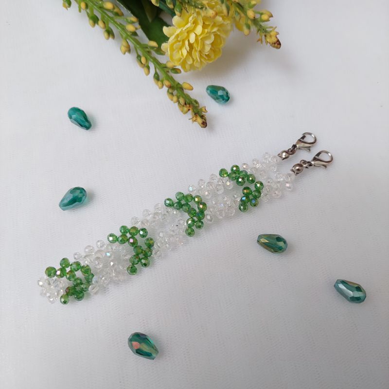 Konektor Masker Kristal Ceko Hijau / Konektor Masker Kristal Zelena / Konektor Masker Kristal Cantik