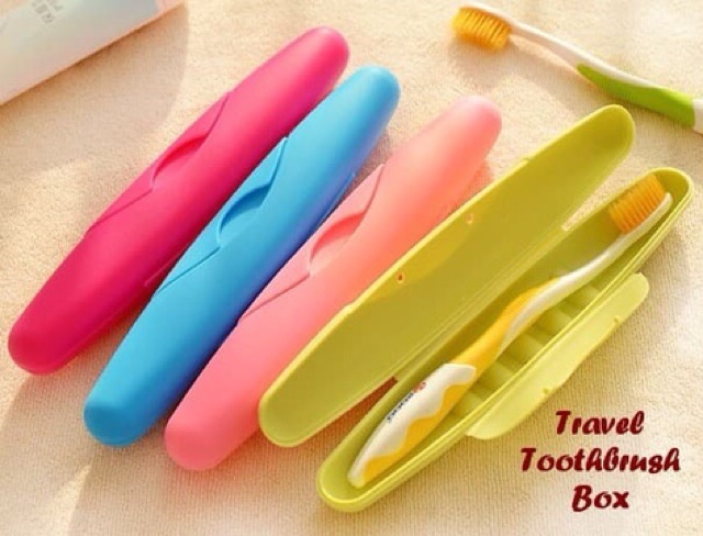 Travel toothbrush box ( kotak tempat sikat gigi jadi tetap higienis)