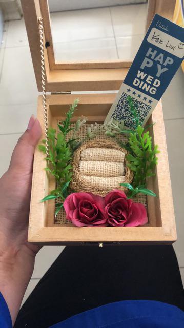 Kotak Cincin Kayu + Bunga Untuk Seserahan/ Kcb