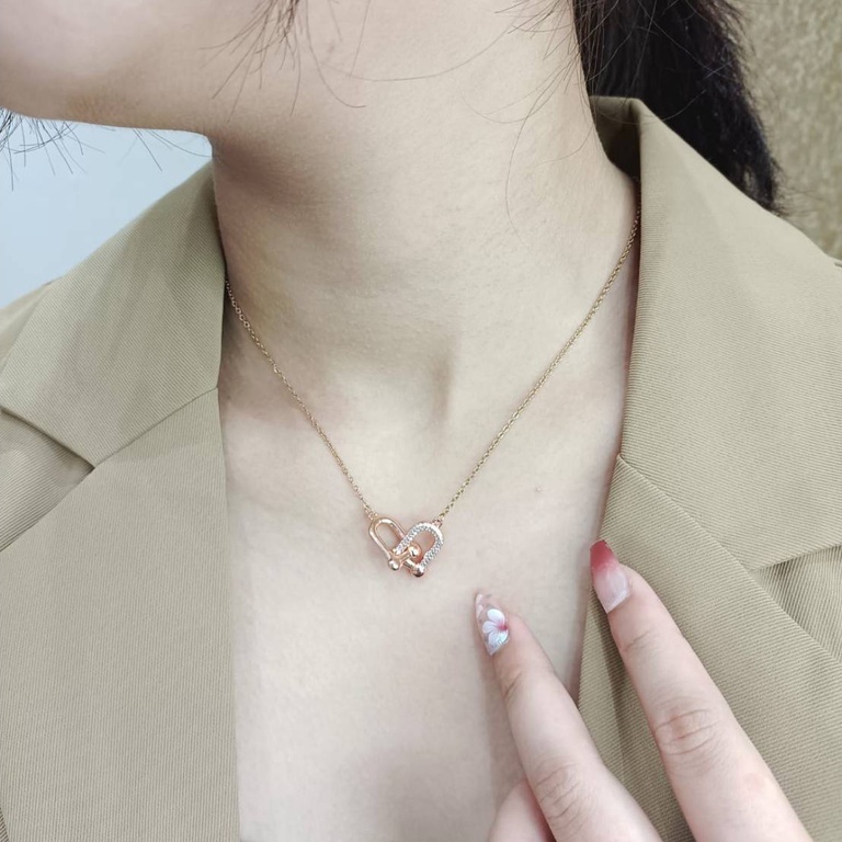 kalung model korea ada BOX anti karat titanium