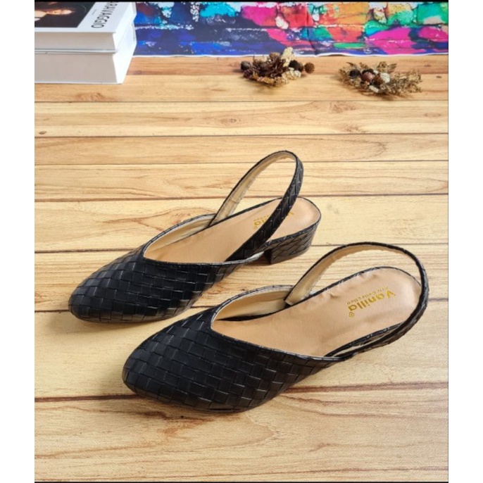 ABBUSHOES  BR 04 bapau tikar karet selly 3cm