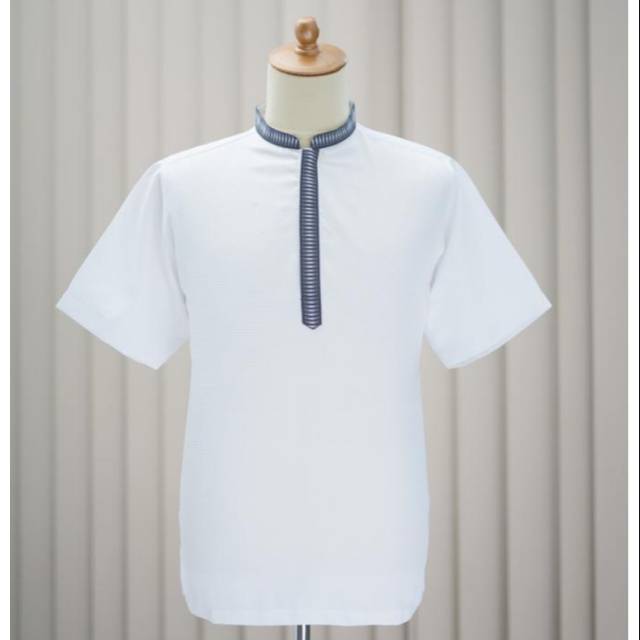 Baju koko non bordir LARUSSO