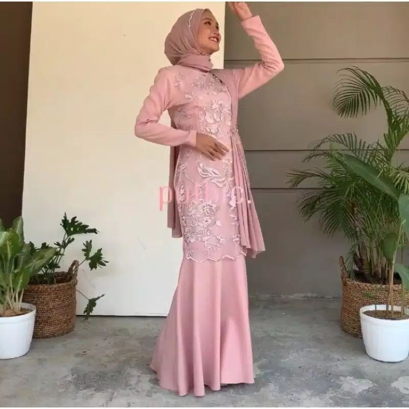 GAUN WISUDA MUSLIMAH ANGGUN - DRESS MUSLIMAH - DRESS KONDANGAN DUYUNG