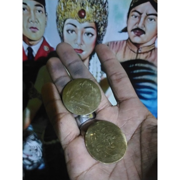Koin antikan Soekarno