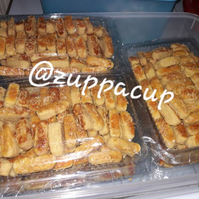 

Kue Lebaran - Kastangel 250 gram