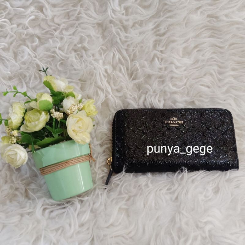 Coach Long Wallet Debbossed Preloved