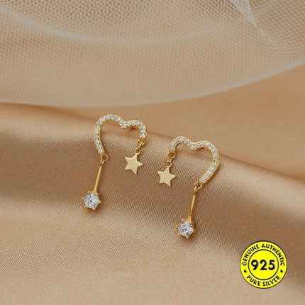 Anting Desain Hati Bintang Bahan Sterling Silver Lapis Emas 18K Aksen Berlian Untuk Wanita