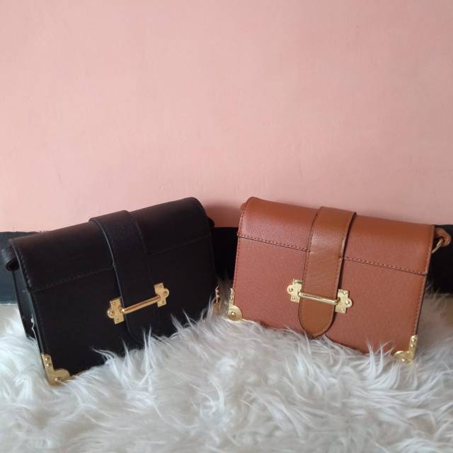 Tas lorica by Elizabeth original