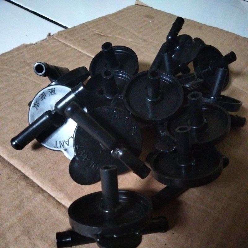 TUTUP TANGKI AIR RADIATOR MOBIL TOYOTA DAN  DAIHATSU