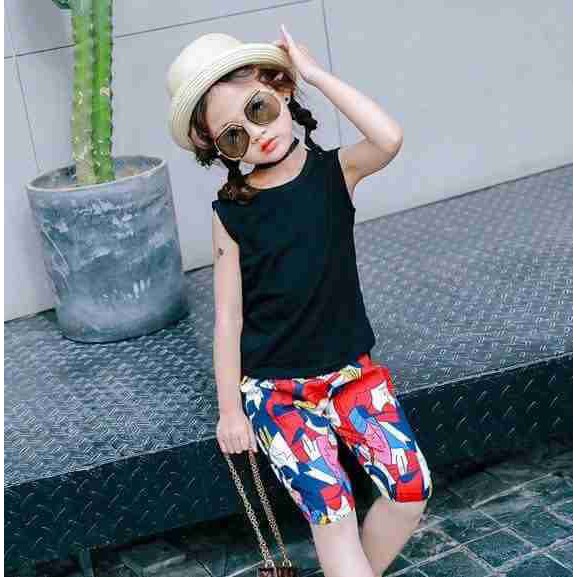 

Girlset Black pant red origami