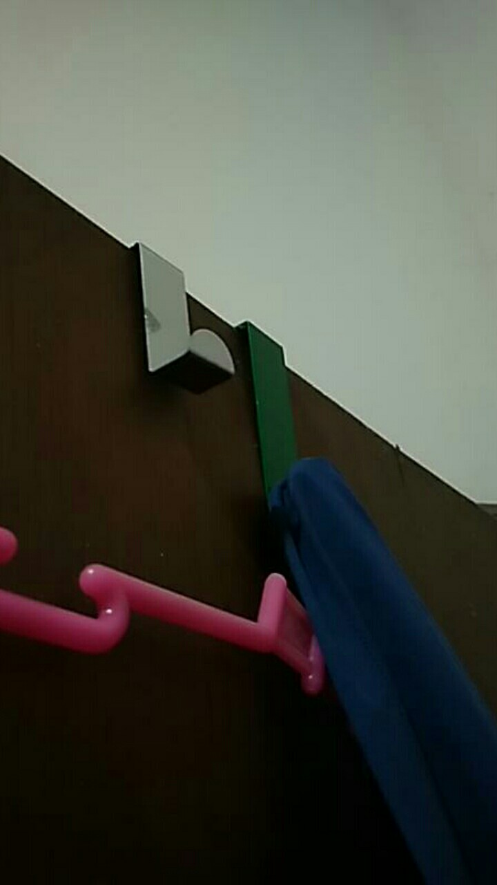 Gantungan Baju Minimalis Pintu Stainless Serbaguna Murah Hemat