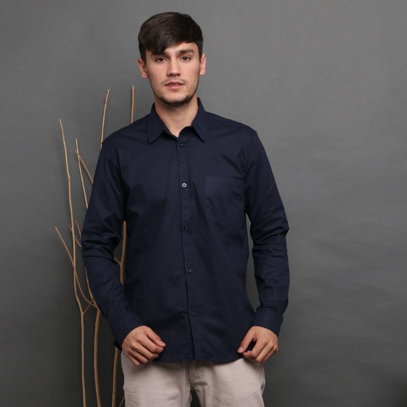 YUNG Kemeja Poplin Stretch Pria Slimfit