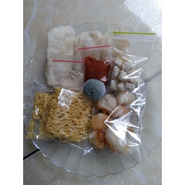 

Cuanki Kuah intans/lengkap dengan bumbu