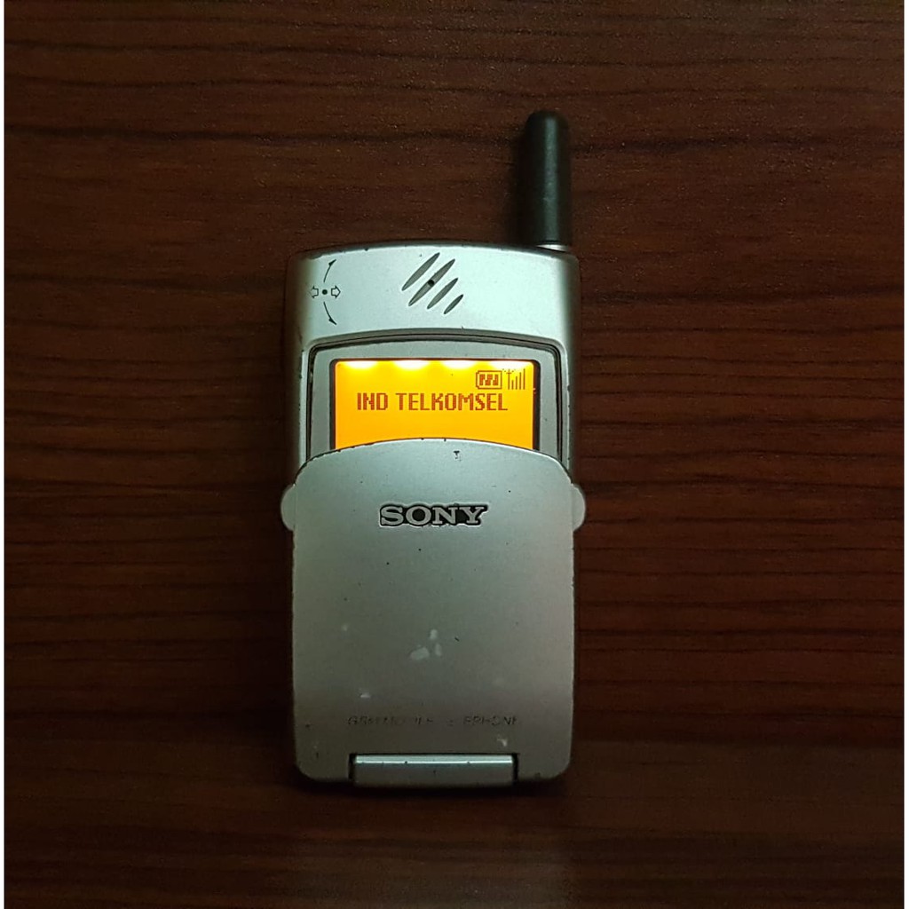 HP Handphone Jadoel Sony CMD Z28 Flip Jadul Original Normal Bukan Z7 Z5 C7 Ericsson T28 T29