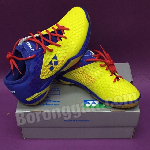 Sepatu Yonex SHB 03 Z MEN