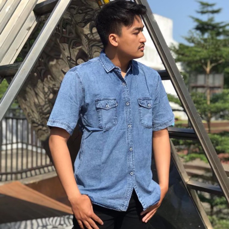 Kemeja kasual/kemeja denim/kemeja jeans/kemeja kasual denim jeans pria terbaru/kemeja jeans pria