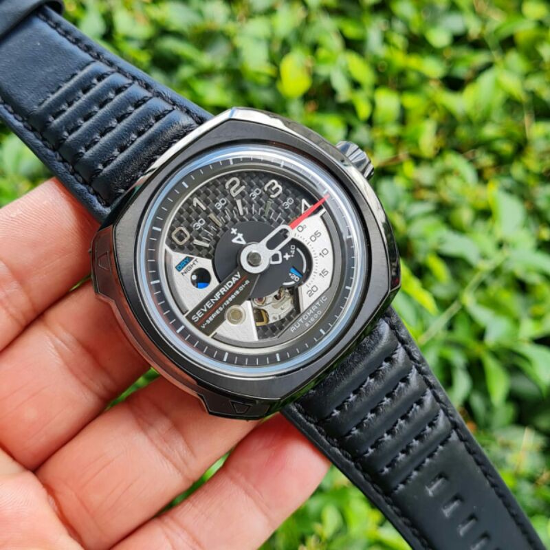 Sevenfriday SF-V3/01 Automatic Miyota Japan NFC Aktif Original Jam Tangan Pria Garansi 1 Tahun