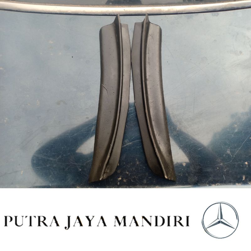 Cover Lumpur Bumper Belakang Original W124 Mercedes Benz