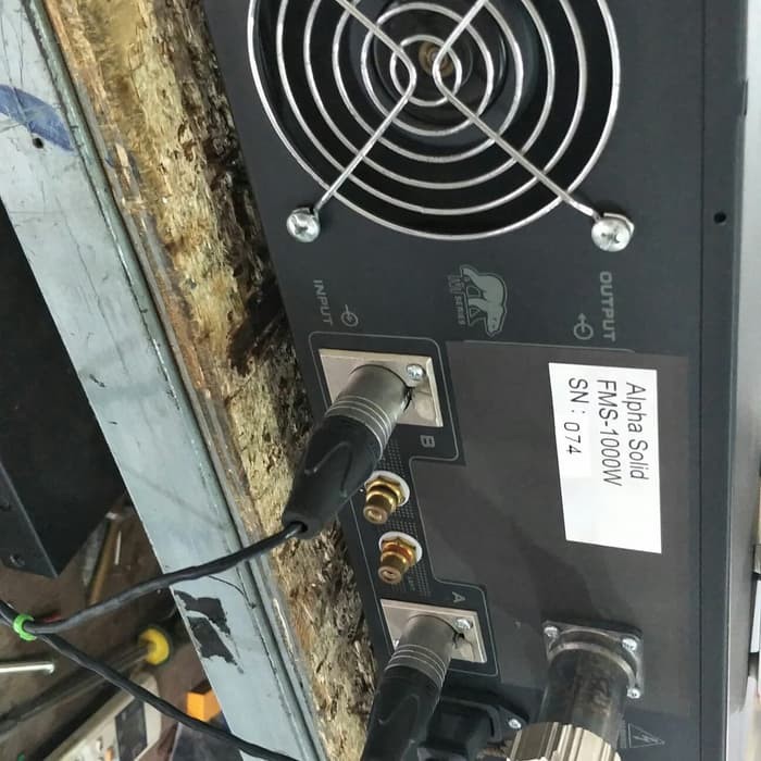 Pemancar FM 1000 Watt