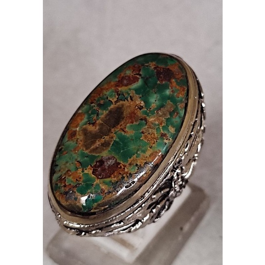 Batu pirus persi lawasan