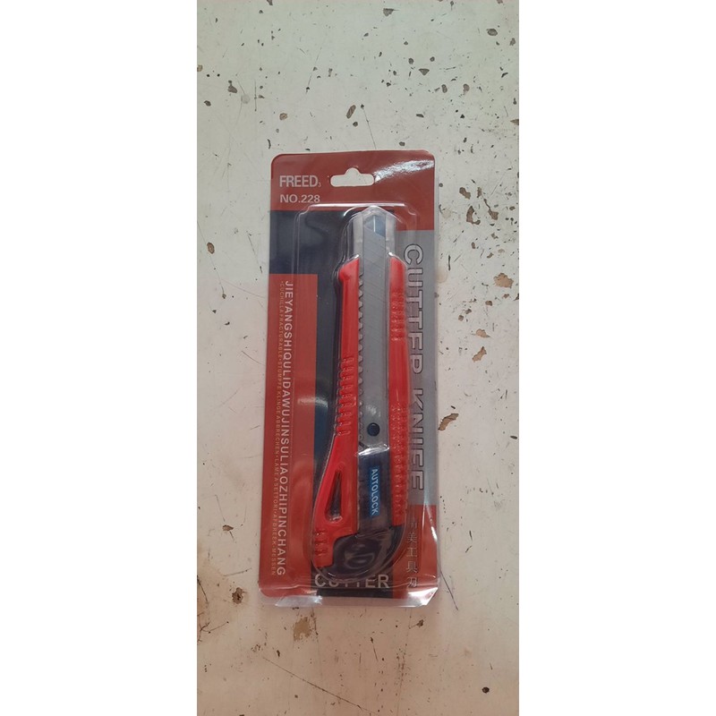 

Pisau Cutter besar freed