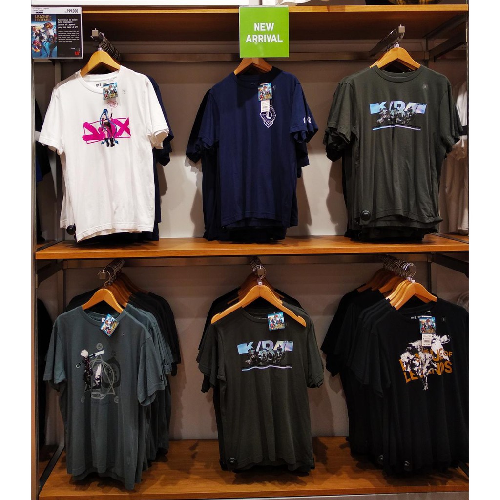 [READY STOCK] Jastip UNIQLO UT T-SHIRT KAOS League of Legends LOL LENGAN PENDEK