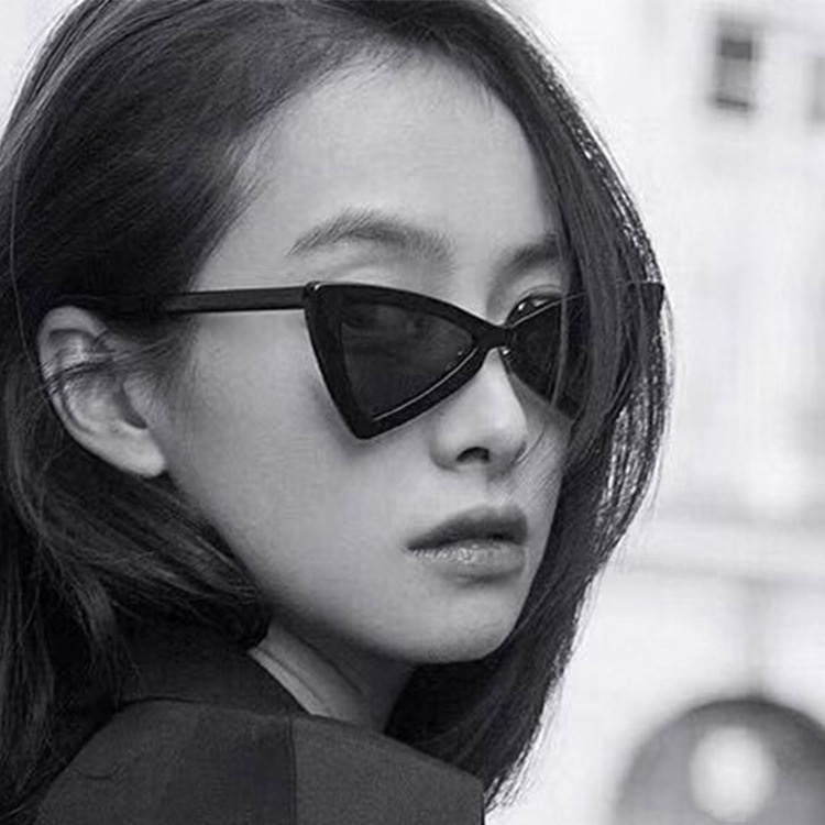 Kacamata Model Korea Retro Cat-eye Segitiga Kucing Kacamata Vintage Gay Wanita Sunglasses