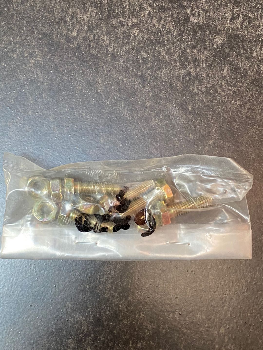 Baut Mur Kuning M10 X 25(2,5cm) Kunci 14 Per Pcs