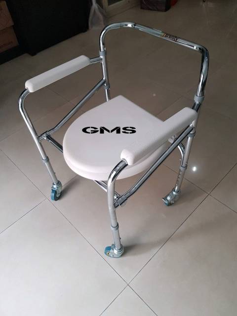 Commode Chair - Kursi Toilet FS 696