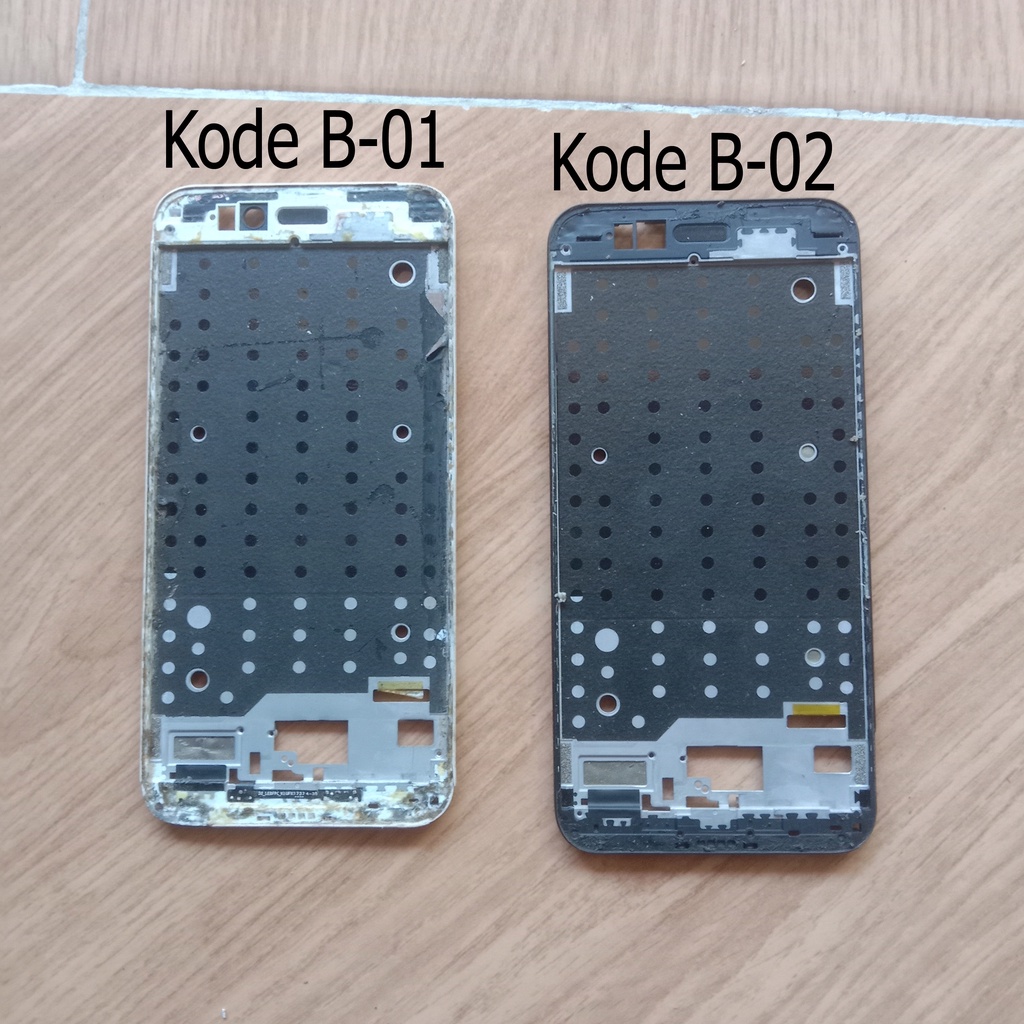 Frame Xiaomi MI 5X / MI A1 Tatakan LCD Copotan