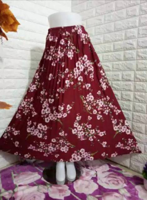 Rok Plisket Import Motif Bunga Sakura Premium