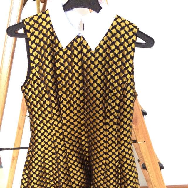 D&G dress gold jaquard