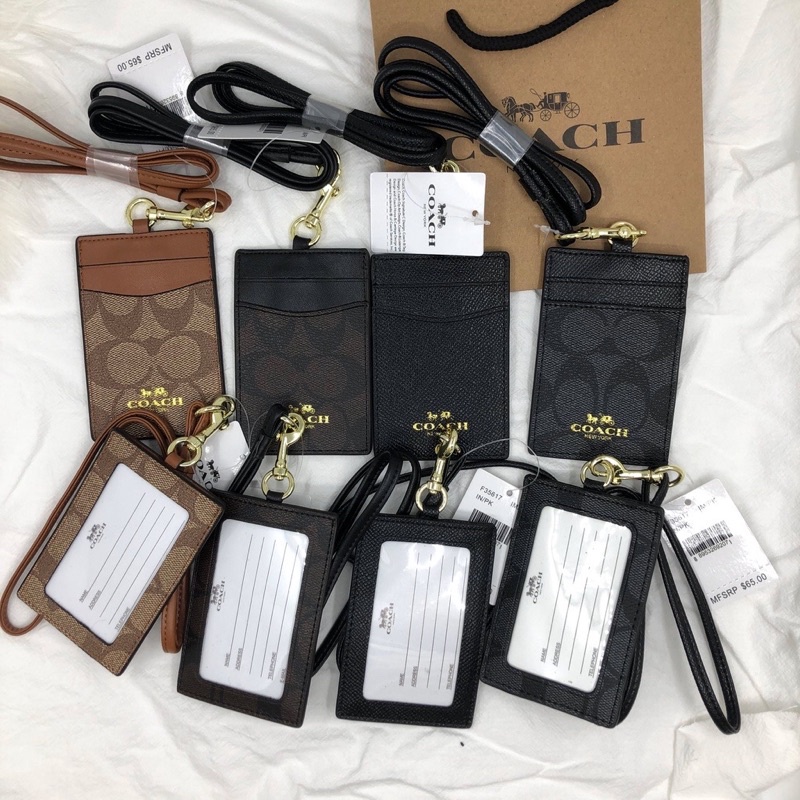 name tag coach motif black