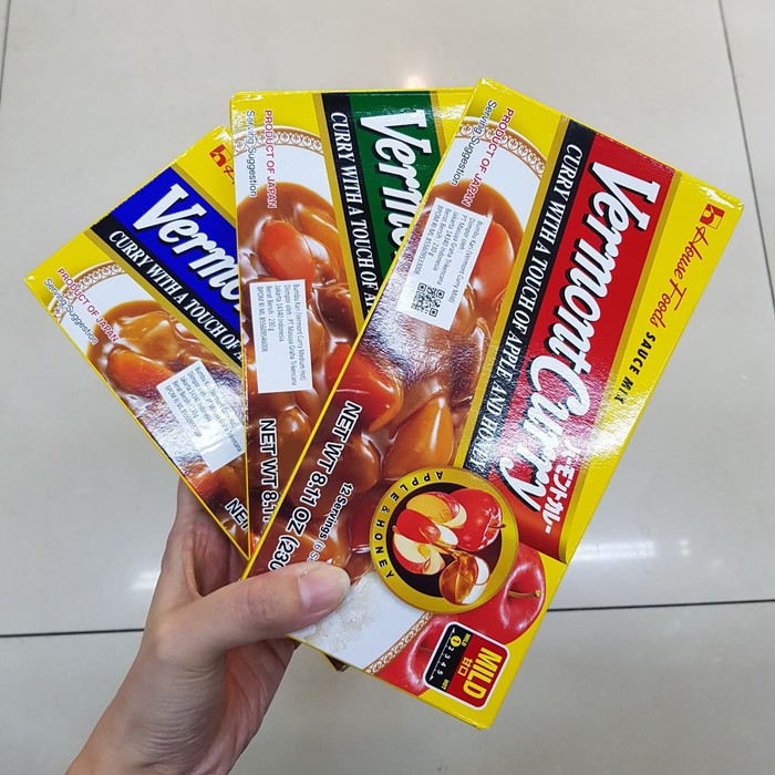 

Spesial Promo - Vermont Curry 230Gr- Bumbu Kari Jepang - Mild