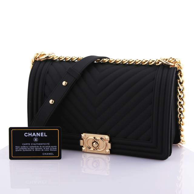 Chanel boy chevron jello bag