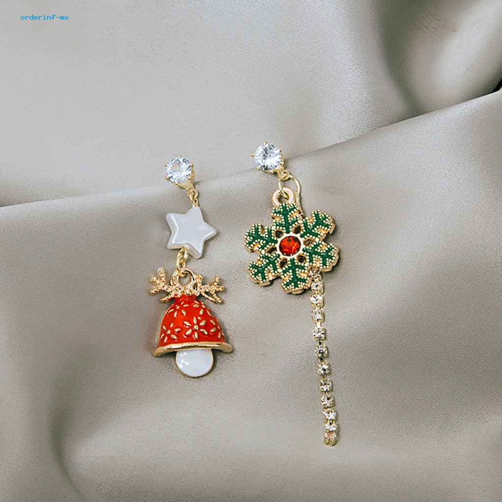 1 Pasang Anting Rumbai Desain Natal