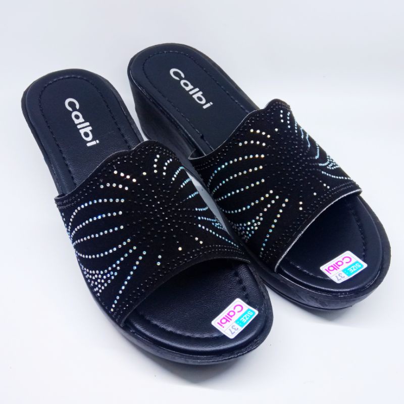 Terbaru Wedges Sandal Wanita Calbi / Sandal wanita wedges 5cm