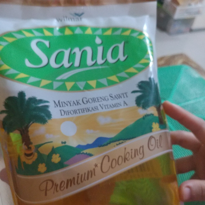 

by tambahan utk menggoreng/mengukus product frozen agar lsg disajikan