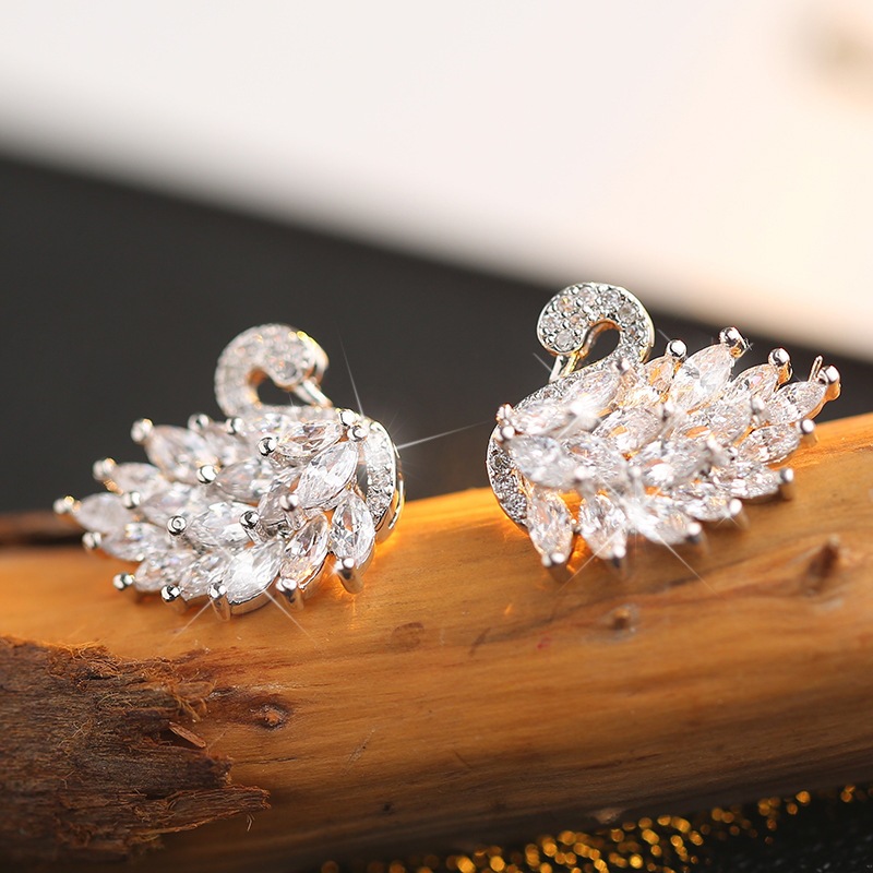 Anting Liontin Kepribadian Butik Fashion Korea Baru