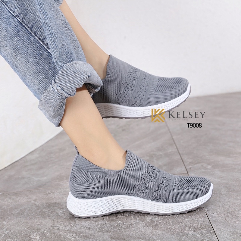 Kelsey Sepatu Flyknit Shoes wanita T9008