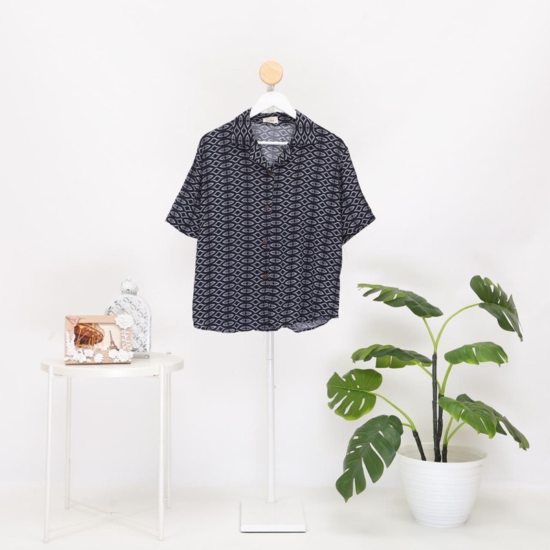 Kemeja casual wanita viscose / blouse wanita bahan viscose / kemeja santai batik biru navy