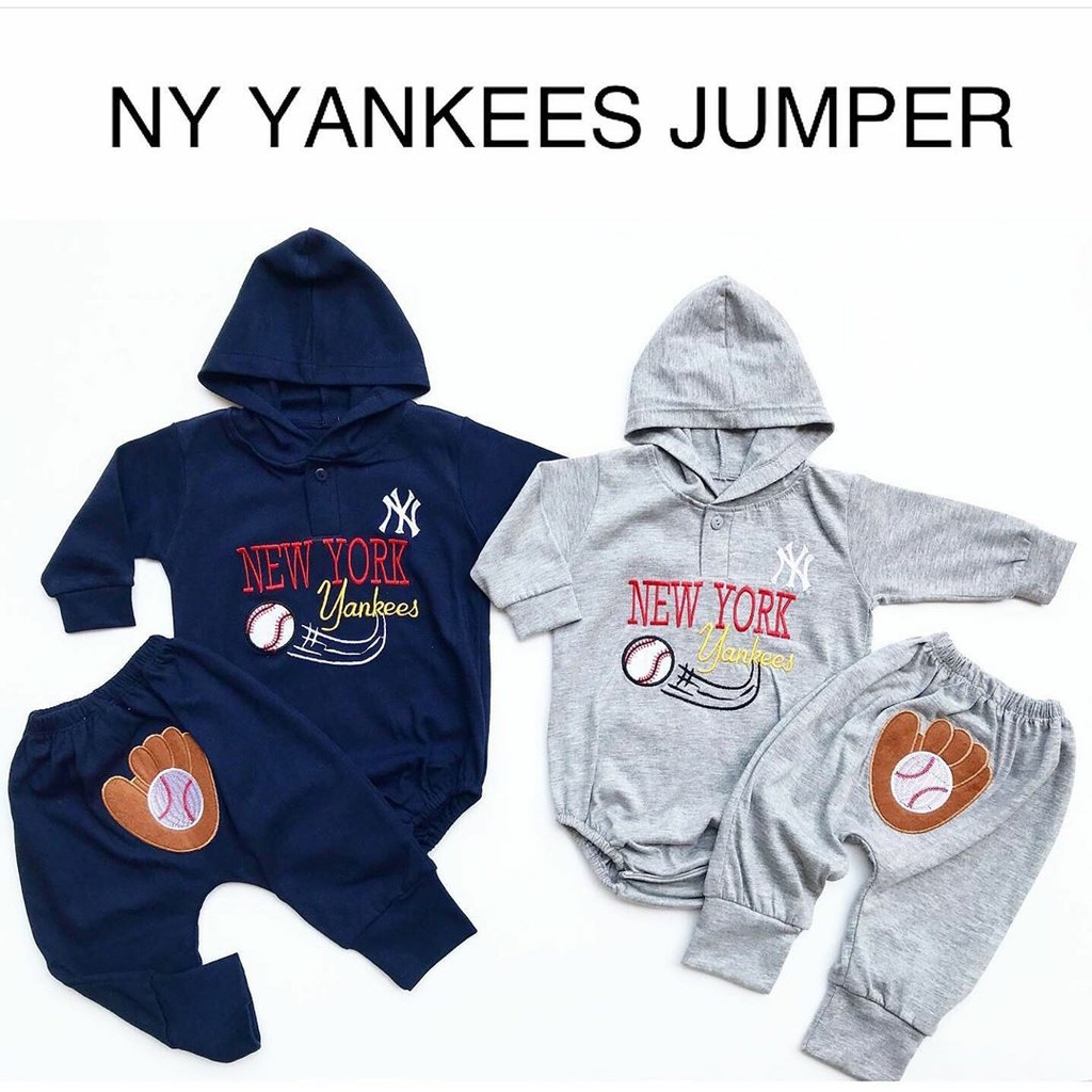 Baju setelan jumper hoodie dan celana motif lucu pergi jalan fashion anak bayi cowok laki keren -nyy